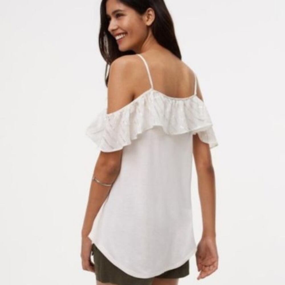 LOFT | NWT Cream & Metallic Gold Stripe Ruffle Accent Cold Shoulder Knit Shirt - Picture 2 of 11